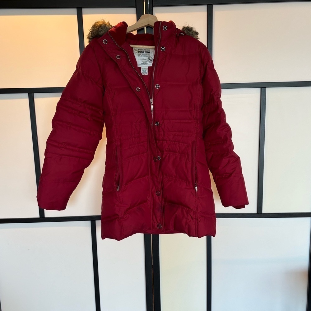 Eddie Bauer Women Slopeside Down Parka Coat Faux‎ Fur Hood. Women’s medium
